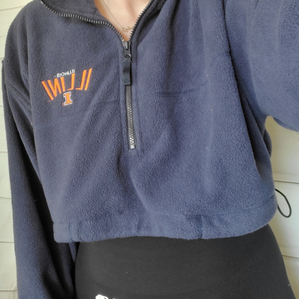U Of ILLINOIS  cropped sweatshirt